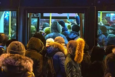 Autobusem z lotniska w Murmańsku