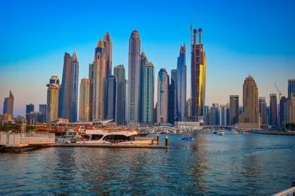 Dubai Marina w Zjednoczonych Emiratach Arabskich
