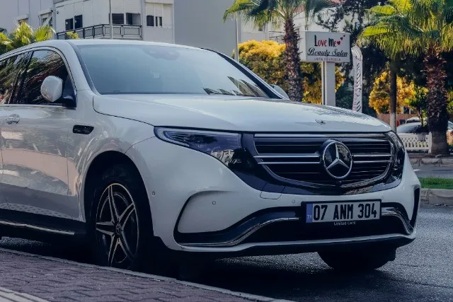 Luksusowy transfer do kurortu Buahan